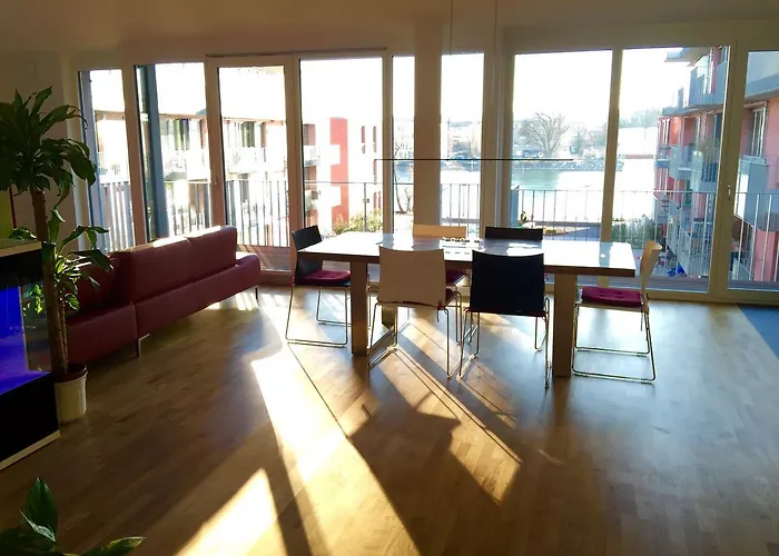 Rhein Melodie Riverview Luxury Appartement